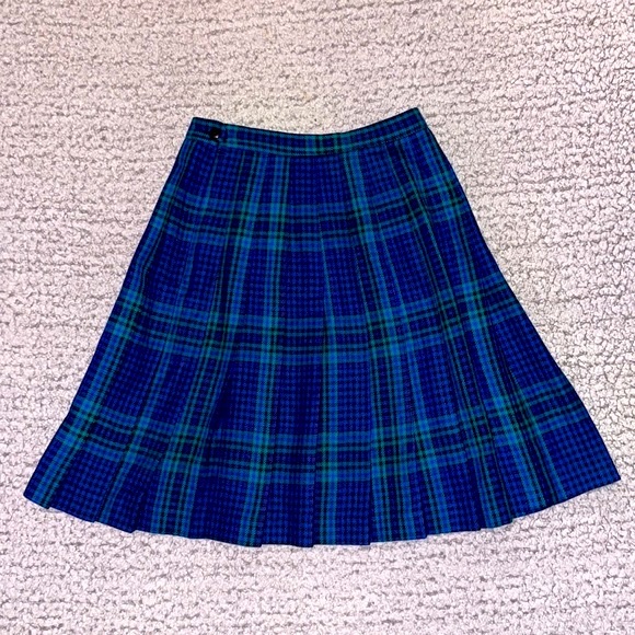 Vintage New York Clothes Plymouth Tartan Plaid Pleated Wool Blend Skirt - Picture 2 of 4
